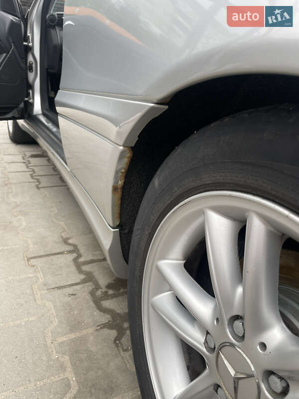 Купе Mercedes-Benz C-Class 2003 в Тернополі