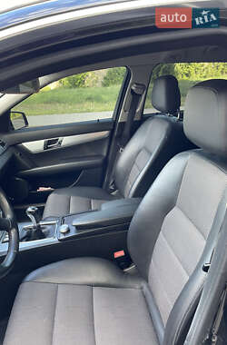 Универсал Mercedes-Benz C-Class 2010 в 