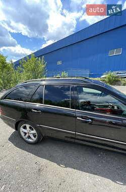 Универсал Mercedes-Benz C-Class 2002 в 