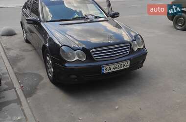 Седан Mercedes-Benz C-Class 2005 в Киеве