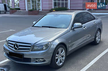 Седан Mercedes-Benz C-Class 2007 в Одессе