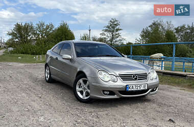 Купе Mercedes-Benz C-Class 2005 в Дубно