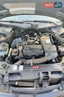Універсал Mercedes-Benz C-Class 2004 в 