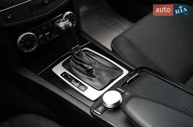 Седан Mercedes-Benz C-Class 2010 в 