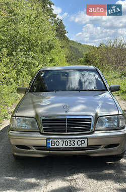 Седан Mercedes-Benz C-Class 1995 в 