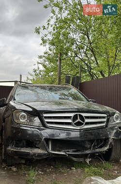 Универсал Mercedes-Benz C-Class 2011 в 