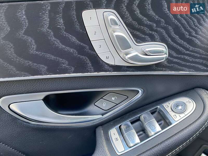 Седан Mercedes-Benz C-Class 2016 в Львові