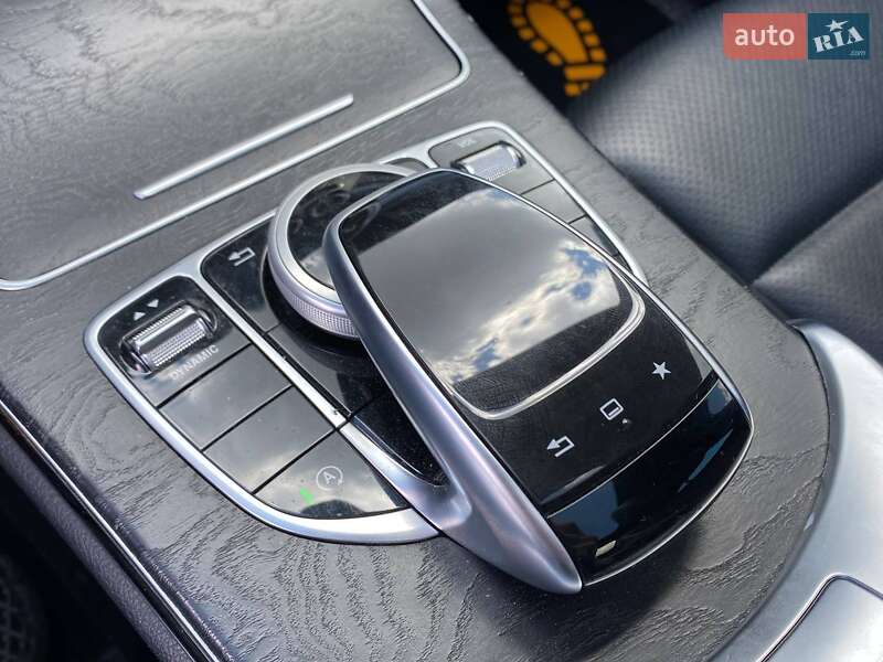 Седан Mercedes-Benz C-Class 2016 в Львові
