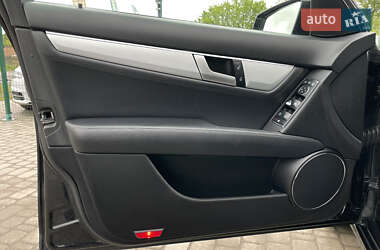 Универсал Mercedes-Benz C-Class 2009 в 