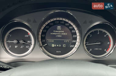 Универсал Mercedes-Benz C-Class 2009 в 