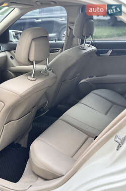 Седан Mercedes-Benz C-Class 2012 в 