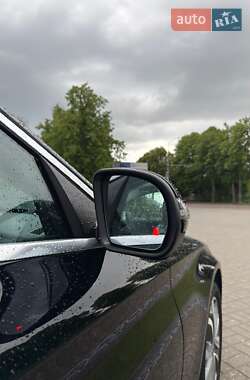Седан Mercedes-Benz C-Class 2017 в 