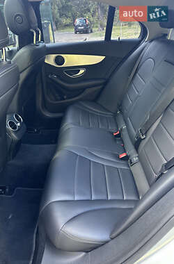 Седан Mercedes-Benz C-Class 2017 в 