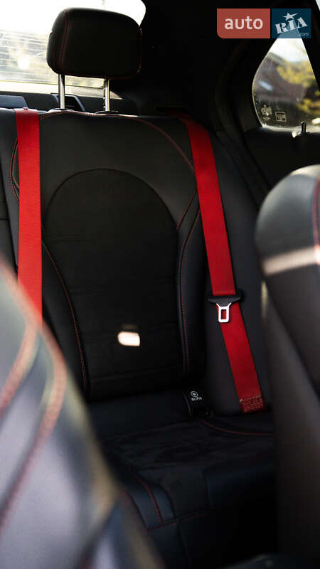 Седан Mercedes-Benz C-Class 2016 в Киеве