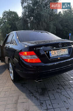 Седан Mercedes-Benz C-Class 2010 в 