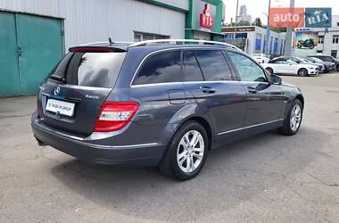 Универсал Mercedes-Benz C-Class 2010 в 