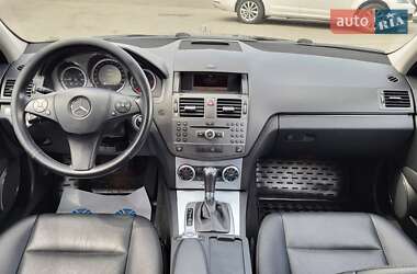 Универсал Mercedes-Benz C-Class 2010 в 
