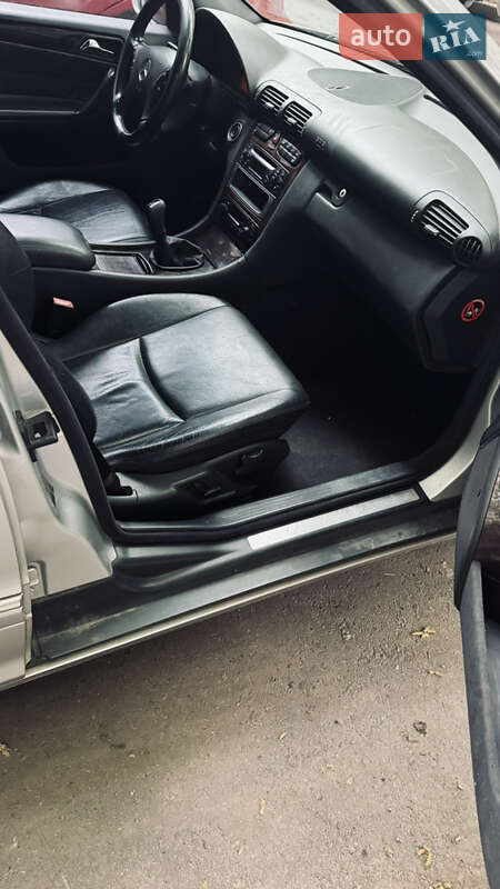 Седан Mercedes-Benz C-Class 2002 в Чорноморську