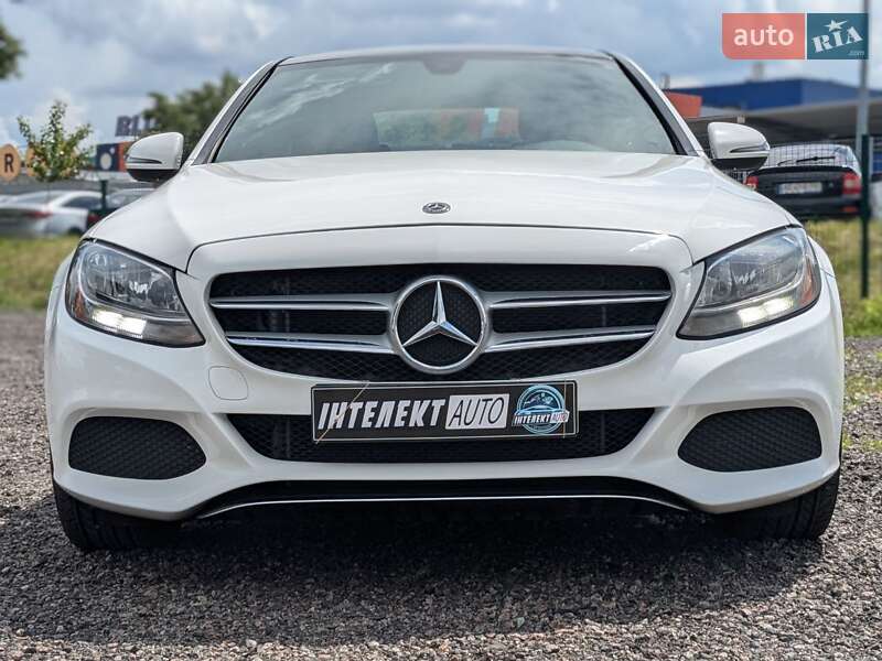 Седан Mercedes-Benz C-Class 2017 в Киеве