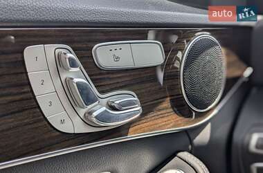Седан Mercedes-Benz C-Class 2017 в 