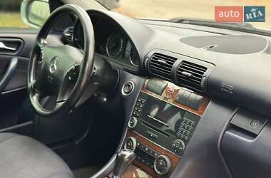 Универсал Mercedes-Benz C-Class 2005 в 