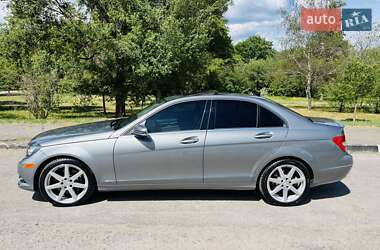 Седан Mercedes-Benz C-Class 2013 в Киеве