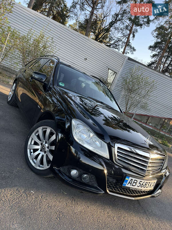 Mercedes-Benz C-Class 2012