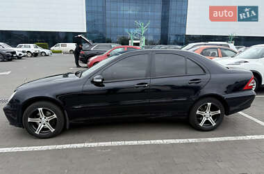 Седан Mercedes-Benz C-Class 2006 в 