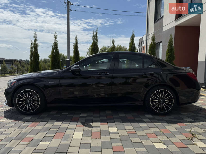 Седан Mercedes-Benz C-Class 2018 в Луцке