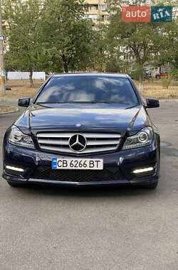 Седан Mercedes-Benz C-Class 2012 в 