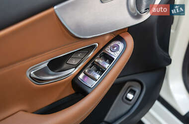 Кабриолет Mercedes-Benz C-Class 2019 в 