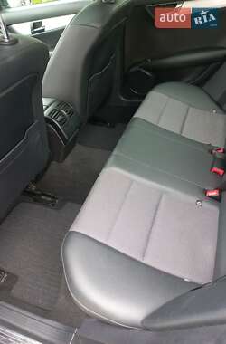 Седан Mercedes-Benz C-Class 2010 в 
