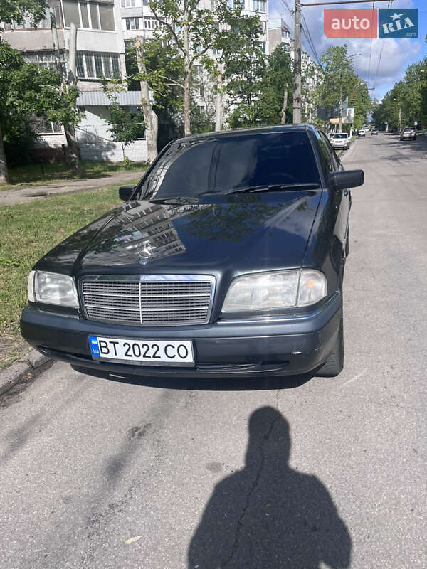 Седан Mercedes-Benz C-Class 1997 в 