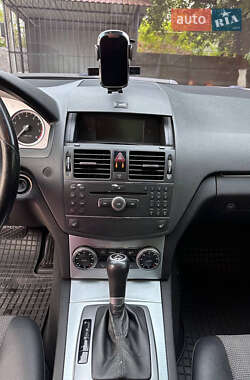 Седан Mercedes-Benz C-Class 2008 в 
