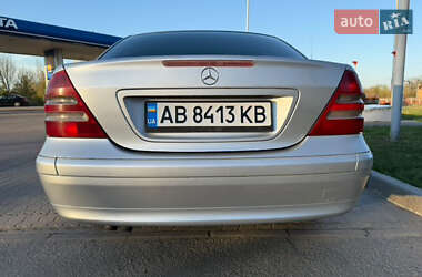 Седан Mercedes-Benz C-Class 2002 в Вінниці