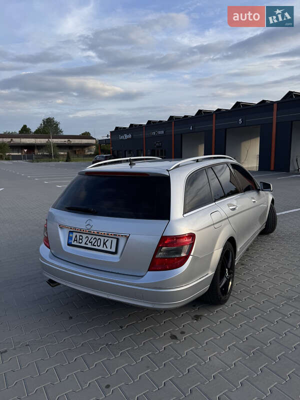 Универсал Mercedes-Benz C-Class 2009 в Виннице