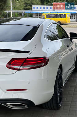 Купе Mercedes-Benz C-Class 2016 в 
