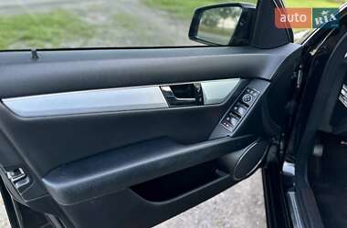Універсал Mercedes-Benz C-Class 2010 в 