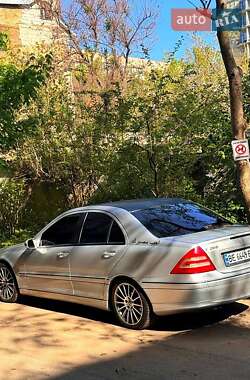 Седан Mercedes-Benz C-Class 2001 в Одессе