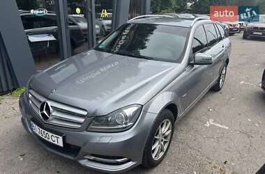 Універсал Mercedes-Benz C-Class 2011 в Полтаві