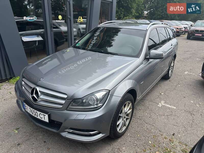 Mercedes-Benz C-Class 2011