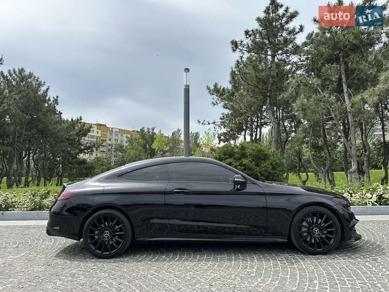 Купе Mercedes-Benz C-Class 2018 в Дніпрі