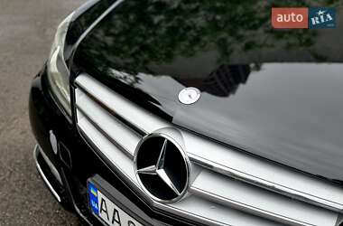 Седан Mercedes-Benz C-Class 2011 в 