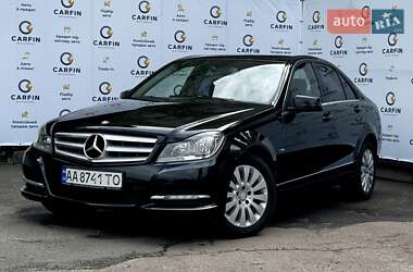 Седан Mercedes-Benz C-Class 2011 в Киеве
