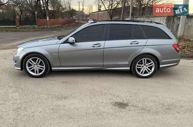 Універсал Mercedes-Benz C-Class 2012 в Івано-Франківську