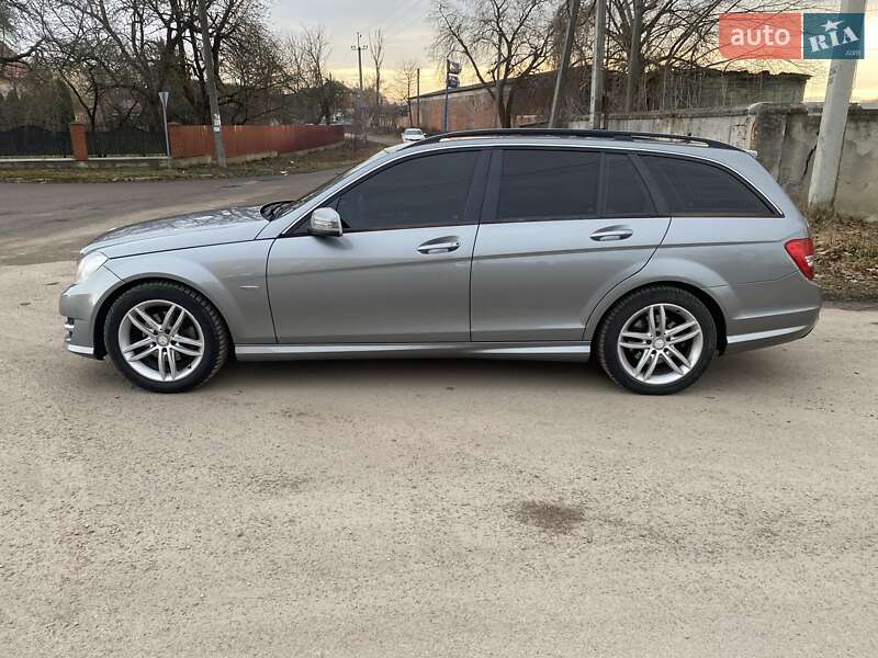 Mercedes-Benz C-Class 2012
