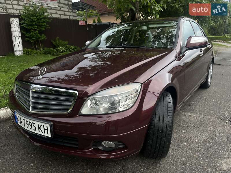 Седан Mercedes-Benz C-Class 2008 в Києві