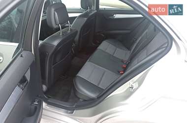 Седан Mercedes-Benz C-Class 2008 в 