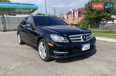 Седан Mercedes-Benz C-Class 2012 в Лубнах