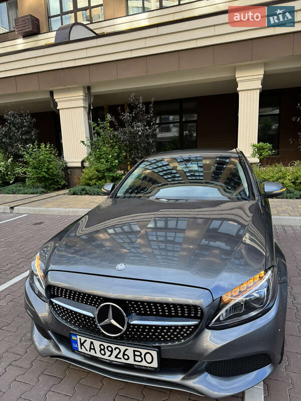 Седан Mercedes-Benz C-Class 2017 в Києві
